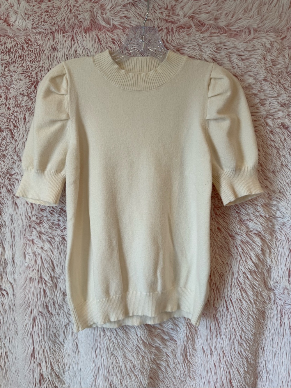 Cream Puff-Sleeve Short-Sleeve Sweater Top